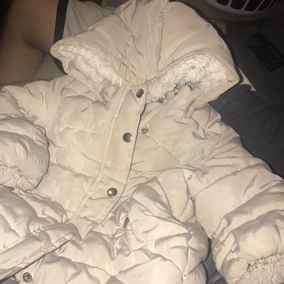 Winter coat - Picture 3 of 3